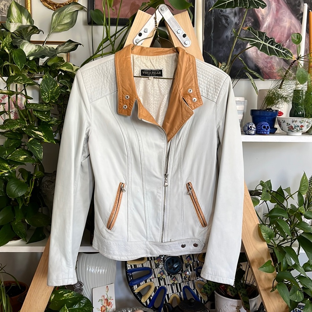 White leather jacket size Italian 46 (US6) w/ brown detail & silver hardware